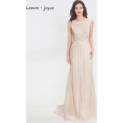 Lemon joyce Champagne Evening Dresses Long 2020 Formal O-Neck Sleeveless Beading Sexy Illusion Prom Party Gowns Plus Size