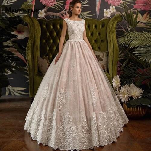 Luxury Embroidery Appliques Tulle Sweep Train O-Neck Bridal Ball Gown Custom Made Lace Up Back Cap Sleeve Wedding Dress 2021