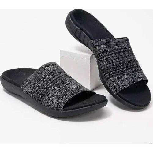 Hot Sale Womens Plus Size Slippers 2021 Summer New Fashion Ladies One-line Flying Woven Sandals and Slippers