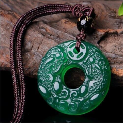 Natural Chalcedony Pi xiu Peace—buckle Jade Pendant Jewelry Lucky Exorcise evil spirits Auspicious Amulet Pendant Fine Jewelry