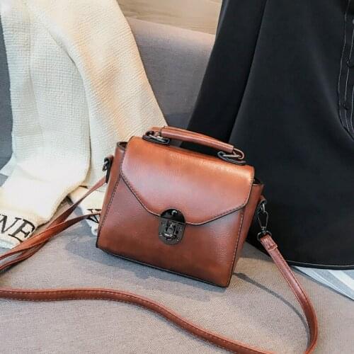 Bags for women handbag designer on the new 2021 new womens bag Korean students simple retro wild casual shoulder small bag