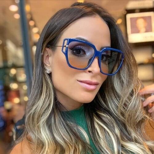 New Fashion Oversized Square Sunglasses Women 2020 Designer Vintage Gradient Lens Sunglasses For feminine Men Clear Lens UV400