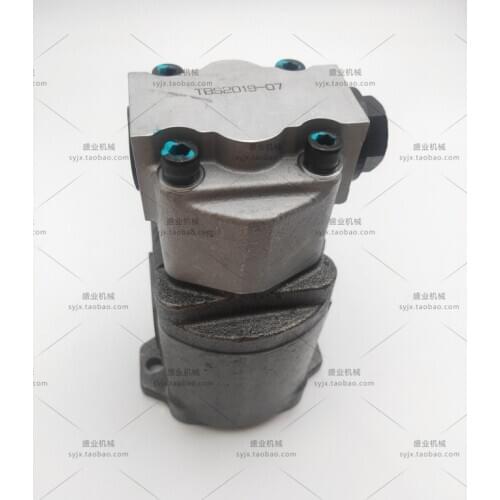 Free shipping excavator Hitachi ZAX55/60/70/75 Gear Pump Pilot Pump Auxiliary Pump Tail Pump Hook Machine Accessories digger