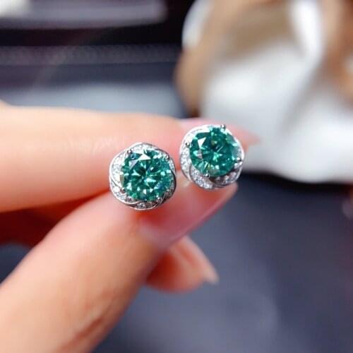 Luxury Female Green Crystal Stone Earrings Trendy Silver Color Stud Earrings For Women Dainty Round Zircon Wedding Earrings