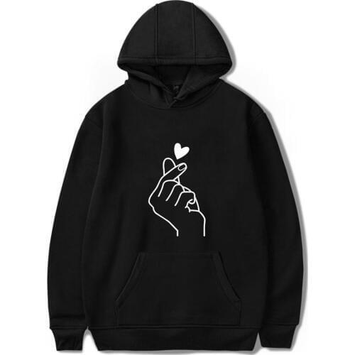 Skuggnas New Arrival Korean Finger Heart Hoodie K-Pop Hooded Sweatshirt K-Drama Hoody Korean Fashion Unisex Sweatshirt Drop Ship