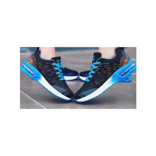 Large size sports white shoes for young men and women couples cushion shoes 2021 latest mens shoes