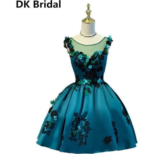 Hunter Green Evening Dresses Short 2020 Elegant Flowers Appliques Satin Formal Dress Party Gown Plus Size robe de soiree