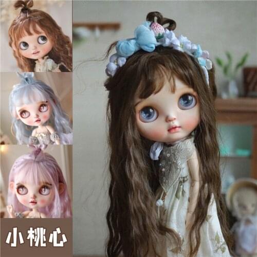 BJD doll wig suitable for the Blythe size milk silk wig with big waves and neat bangs doll accessories