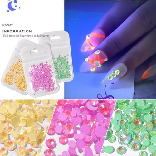 Mixed Size SS6-SS20 Luminous Crystal Nail Art Rhinestone Decorations 3D Glitter Diamond Jewelly Glow In The Dark Ornaments 1pack