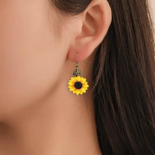 Retro Romantic Sunflower Earrings For Women Series Yellow Painting Drop Earrings Jewelry Charms Gift