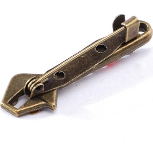 Anime Accessories Brooches For Women Halloween Vintage Brooch Gothic Gears Mini Wrench Brooch Anime Badges Cosplay