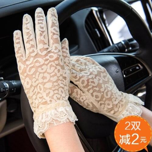 Spring and summer anti-ultraviolet short lace non-slip sunscreen driving gloves thin motorcycle riding finger female