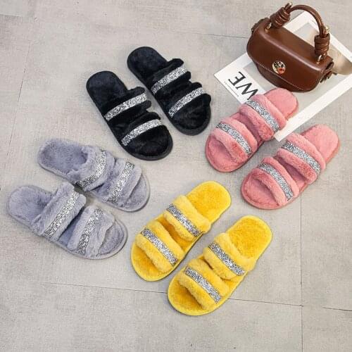 Winter Home Warm Faux Fur Slippers For Women Fashion Indoor Shoes Flats Ladies Rhinestone Furry Slippers Female Flip Flop qq953