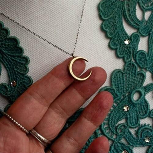 Korean Crescent Moon Necklaces for Women Simple Style Gold Color MOON Thin Chain Goddess Necklace Trendy Jewelry Gifts