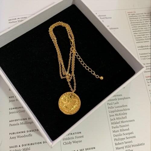 Brass With 18K Coins Pendant Animals Necklace Women Jewelry Designer T Show Runway Gown Rare INS Japan Korean Trendy Top