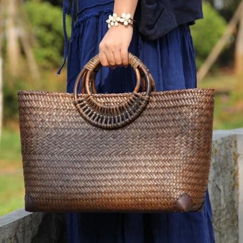 Straw Bag Rattan Wooden Handle Retro Woven Bag Bucket Bag Large Vacation Beach Bag