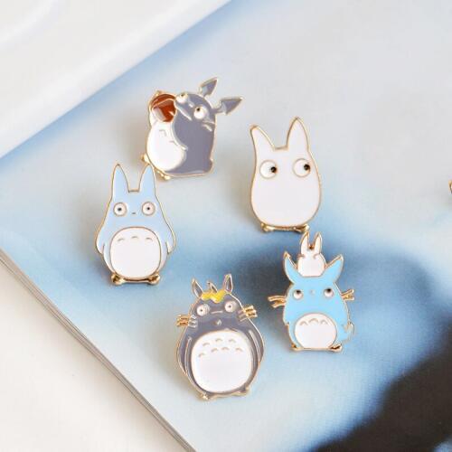 5pcs/set Chinchilla Enamel Brooch My Neighbor Totoro Pins Denim clothes Button Badge Childhood Cartoon Cute Animal Jewelry Gift