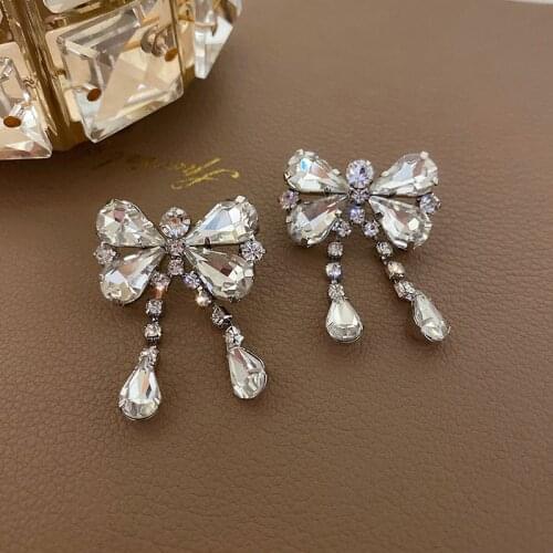 2021 South Korea New Fashion Butterfly Tassel Earrings Temperament Short Versatile Earrings Womens Jewelry