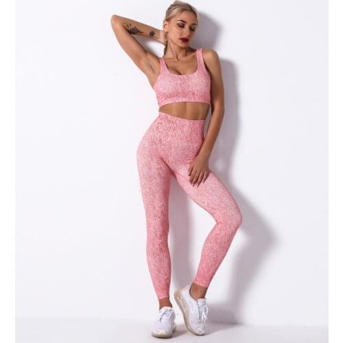 2021 Women Seamless Fitness Yoga Set Sport Clothes High Waist Stretchy Running Gym Pants Legging Bra Top Long Sleeve Yoga Suit