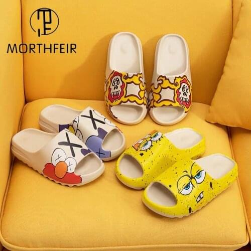 Woman‘s and Mens Summer Slippers Breathable Cool Beach Sandals Flip Flops Fish Mouth Design Cute Graffiti Yzy Slides Size 35-45