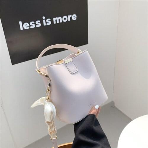 Design of new 2021 spring and summer Bucket Bag genuine leather mini bag purses and handbags purses and handbags