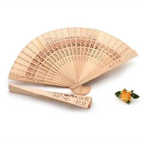 100pcs personalized sandalwood folding hand fans with organza bag wedding favours fan party giveaways fang