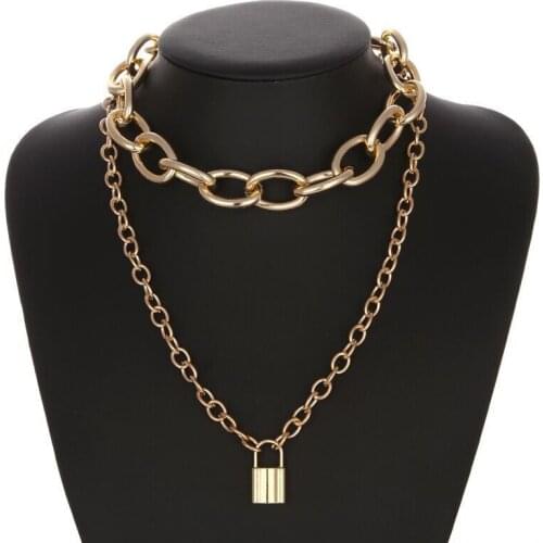 HCyes Golden Chains