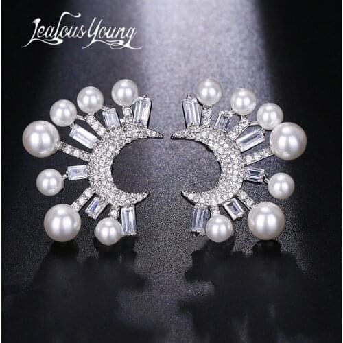 Fashion Luxury Round Simulated Pearl Stud Earrings for Women Silver Color Exquisite Zircon Studs Earings Gift Accessories