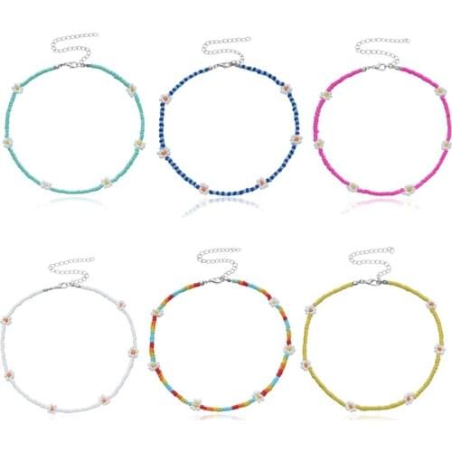 Colorful Seed Beaded Daisy Flower Choker Necklace Ajdustable Chain Clavicle for Women Girls Cute Handmade Boho Jewelry