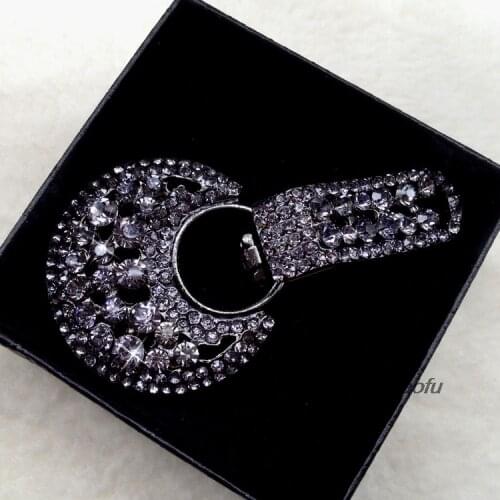 High-grade rhinestone gun gray duckbill buckle mink coat buckle jewelry High-end handmade clothing buttons