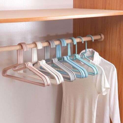 2/5/10/20pcs Clothes Hanger Racks Portable Plastic Display Hangers Windproof Wardrobe Coats Shirt Hanger Clothing Organizer