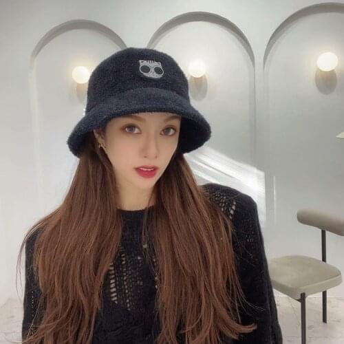 INS Autumn Winter Owl Embroidery Lambswool Panama Bucket Hats For Woman Outdoor Fishermans Caps Mens Casual Bucket Casqute