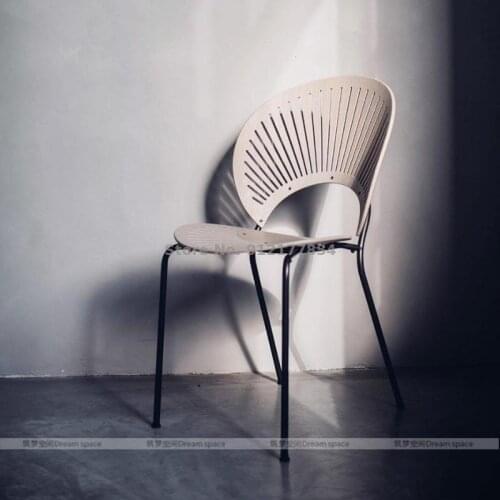 Nordic ins shell chair modern minimalist home dining chair light luxury designer creative net red makeup sun chair