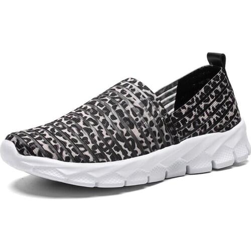 Summer Women Vulcanized Shoes Outdoor Casual Running Shoes Womens Shoes Plus Size 36-41 Breathable Athletic Shoes Cozy Sneakers