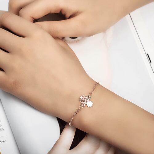 MEAJOE Golden Bracelets