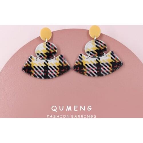 Retro Statement New Design Geometric Fan-shaped Classic Check Print Acrylic Drop Earrings For Women 2020 Trend Jewelry