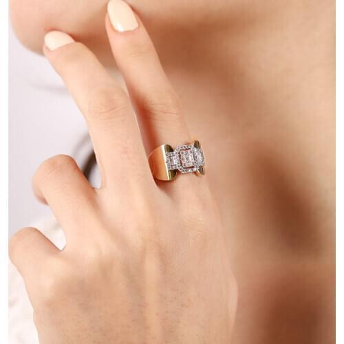 14-Carat White Gold Baguette Ring Claris Handy Custom Craftsmanship Gift Gold Special Occasions Design Shiny Elegant Jewelry