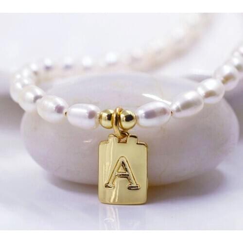 New Natural Freshwater Pearl Letter Choker Necklace Women Fashion Baroque Pearl Initials 26 Alphabet Gold Name Pendant Jewelry