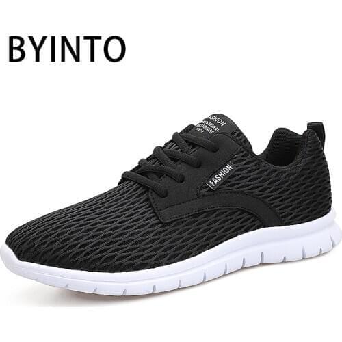 Big Size 38-47 2021 Men Sport Tennis Shoes Super Light Breathable Mesh Sneakers Fashion Black Gray Male Trainers Tenis Masculino