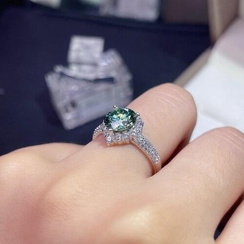 Green moissanite Personality design New ring, 925 Sterling silver, beautiful color, sparkling, 2 carat Diamond D VVS1