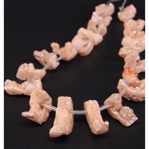 15.5"Strand Light Champagne Natural Quartz Druzy Geode Top Drilled Slice Loose Beads,Raw Agates Drusy Slab Nugget Point Pendants