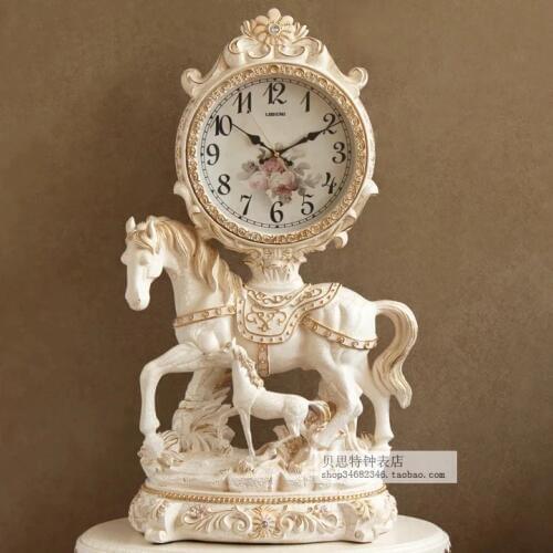 European-style Retro Clock seat fashion creative table clock Junma living room pendulum clock art silent table