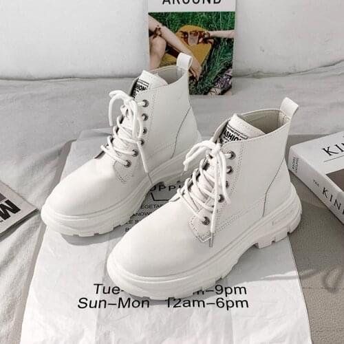 Winter White Boots Women Fashion Platform Ankle Boots Strappy Combat Boots Snow Shoes Woman Warm Plush 2020 New Winter Boots
