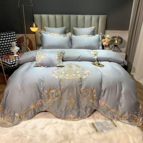 Luxury European Embroidery Gray Bedding Set 100%Long-staple Cotton Duvet Cover Soft Breathable bed sheet pillowcases Queen King