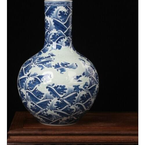 High Grade Antique Handicraft Blue And White Porcelain Carving Sea Water Dragon Sky Jingdezhen Vase Ceramic Decoration vase