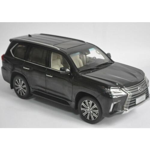 1:18 Diecast Model for Lexus LX570 2019 Black SUV Alloy Toy Car Miniature Collection Gifts Hot Selling LX 570