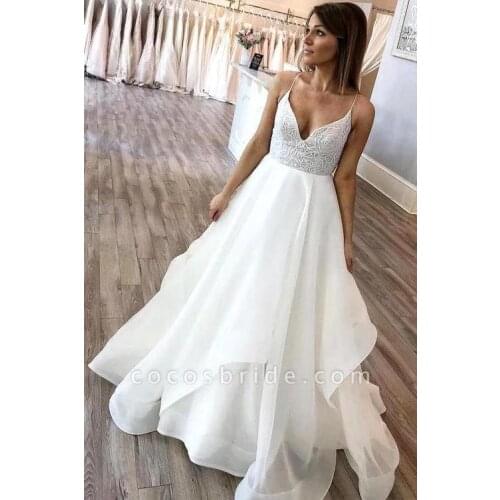 Boho Wedding Dresses 2020 Bohemian Wedding Gowns Spaghetti Strap V Neck Open Back Pleated Skirt Elegant A line Bridal Gowns
