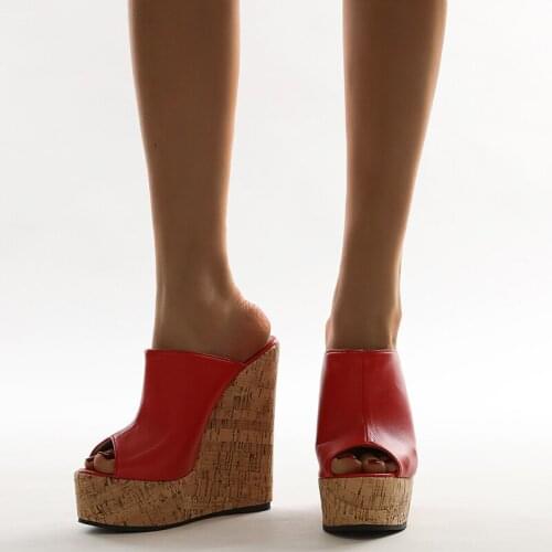 Ladies Slip-On Flip Flops Shoes Leather Peep Toe Female Sandalias Zapatos Mujer Summer Slippers Women Sandals Plafrom Sandals