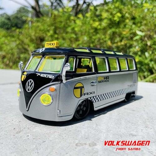 Maisto 1:25 Volkswagen VAN SAMBA Bus simulation alloy car model crafts decoration collection toy tools gift