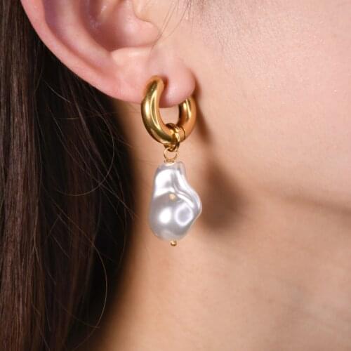 Stainless Stainless Real 18K Gold Plated Drop Earrings Geometric Retro Earring Imitation Baroque Pearl Jewelry for Women